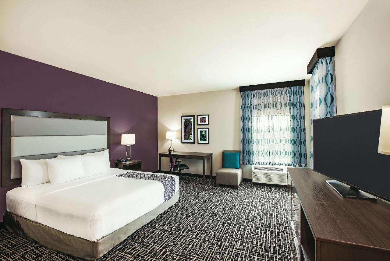 La Quinta By Wyndham Mcallen La Plaza Mall Exterior foto