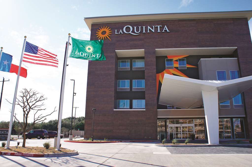La Quinta By Wyndham Mcallen La Plaza Mall Exterior foto